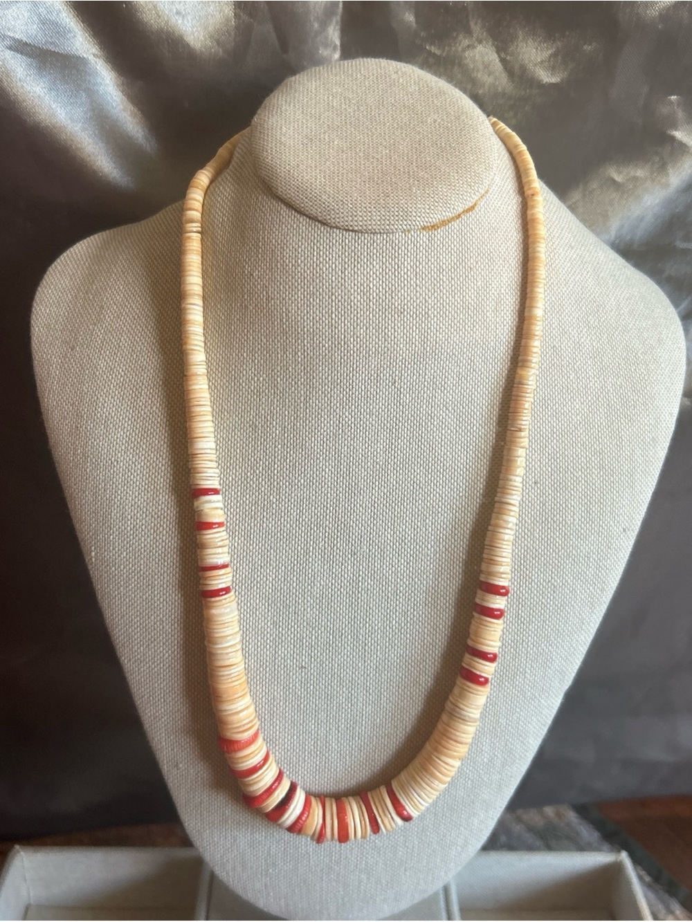 Vintage Santo Domingo Style Heishi Necklace - 58g - Genuine Shell & Coral - 18"